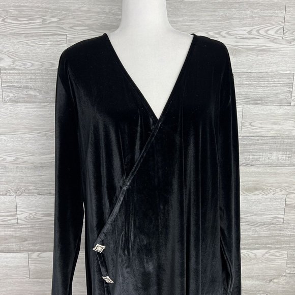 DALIA MACPHEE Plus Size 2X Velvet Surplice Bodice Shine Button Dress NWT - Picture 7 of 12